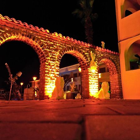 Club Aquarium Hotel & Spa Гюверджинлик Экстерьер фото