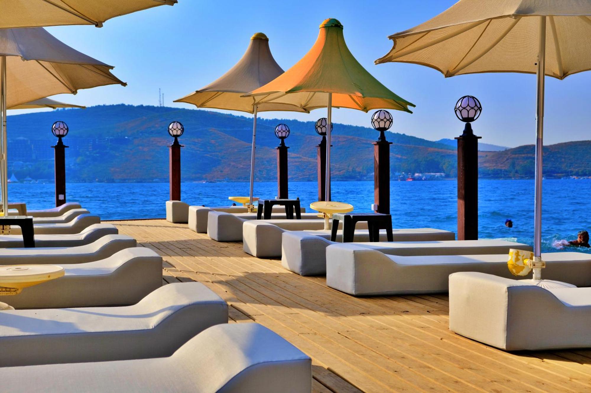 Club Aquarium Hotel & Spa Гюверджинлик Экстерьер фото