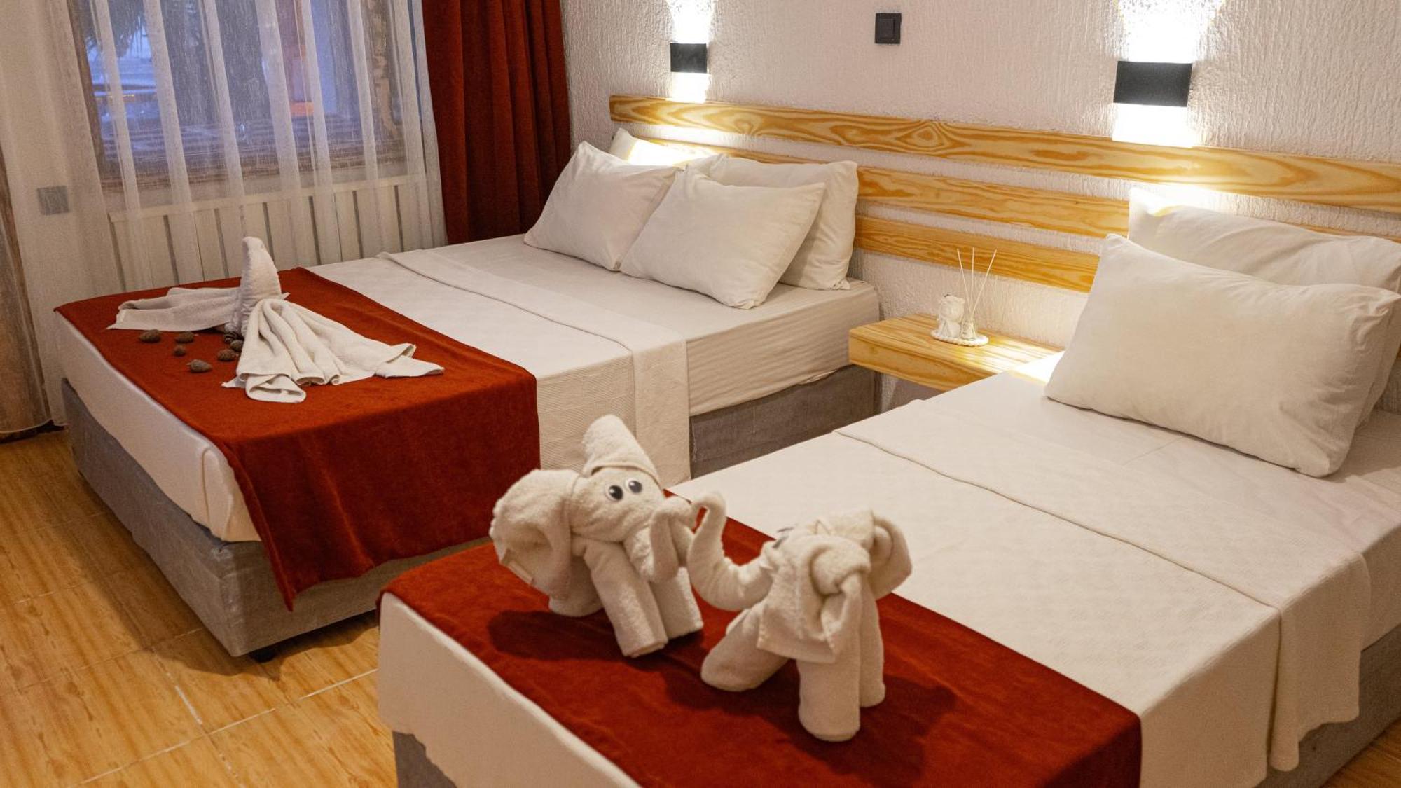 Club Aquarium Hotel & Spa Гюверджинлик Экстерьер фото