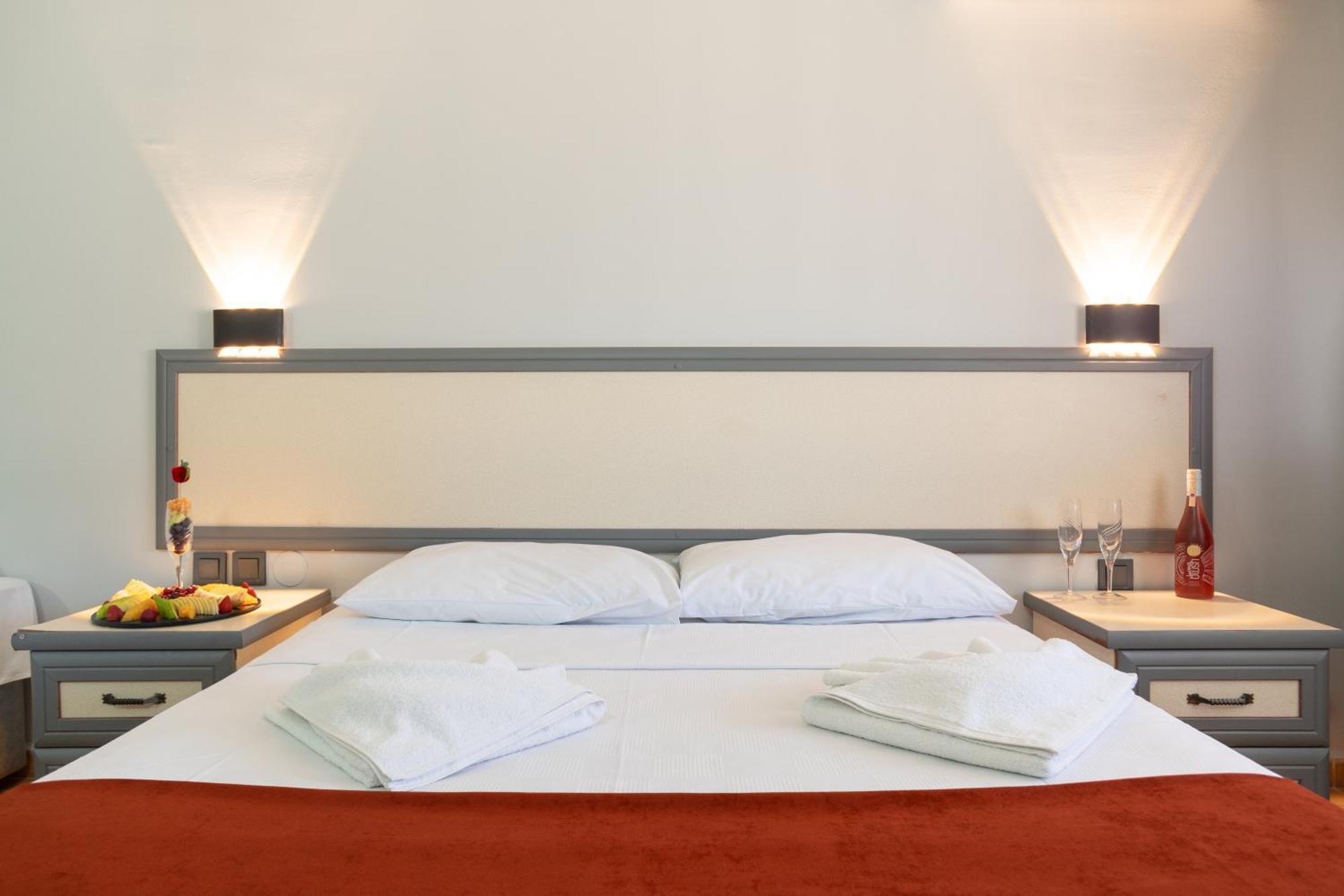 Club Aquarium Hotel & Spa Гюверджинлик Экстерьер фото